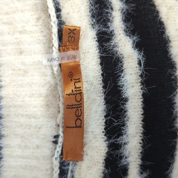 Belldini Zebra Print Eyelash Sweater V Neck Cozy Winter White Black 3XL - Picture 7 of 12